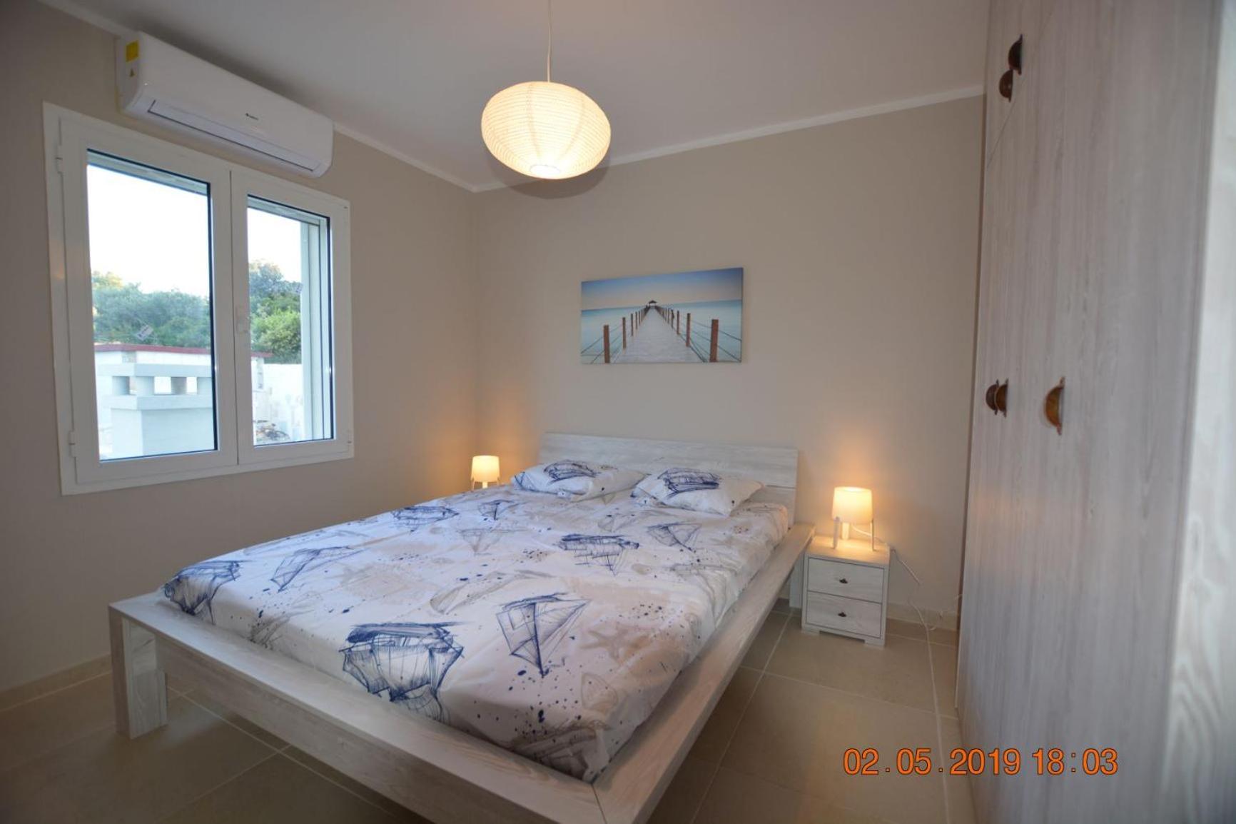 Sealodge - Luxe Villa, Private Pool, Mooring, Parking, Sea & Mountain View, At 150 M From Idyllic Private Beach Rogac Exterior photo